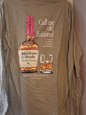 NWT Men's Medium Simply Southern Long-Sleeve Shirt with Whiskey Bottle